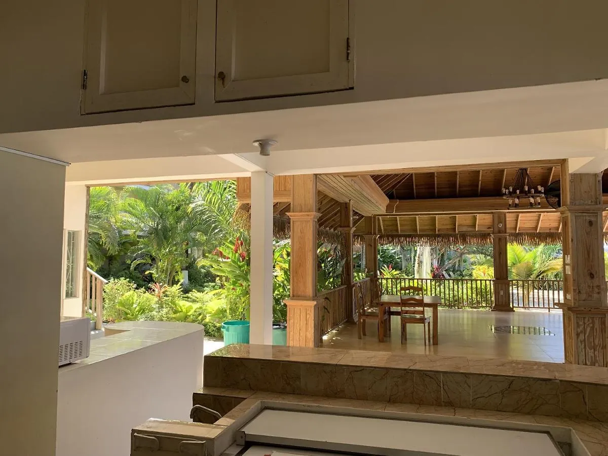 King Suite At Oceanview Resort In Jamaica - Enjoy 7 Miles Of White Sand Beach! Negril Villa
